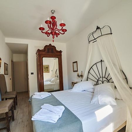 Rooms Alla Loggia Del Castello Trento Exterior foto